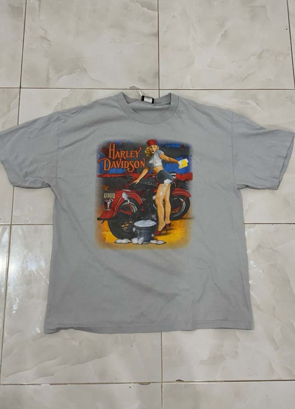 Vintage 2000s Harley Davidson Pinup Bike Wash T-Shirt XL - Hollywood CA